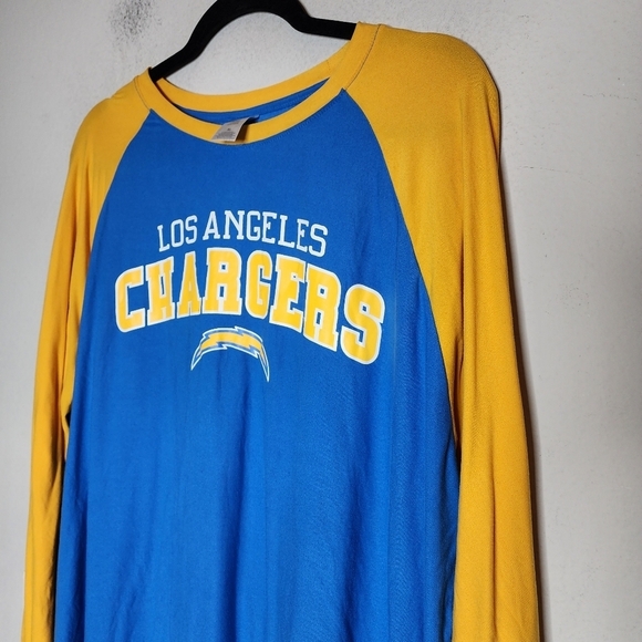 Los Angeles Chargers long sleeve super soft and comfy sleep shirt. Size XL - Picture 9 of 9